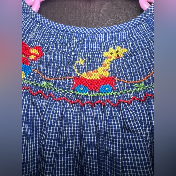 Anavini Hand Smocked Blue Checkered  Dress Long Girls Sz 5 Zoo Animals EUC. - Picture 5 of 9